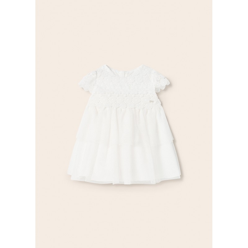 Robe en guipure et tulle...
