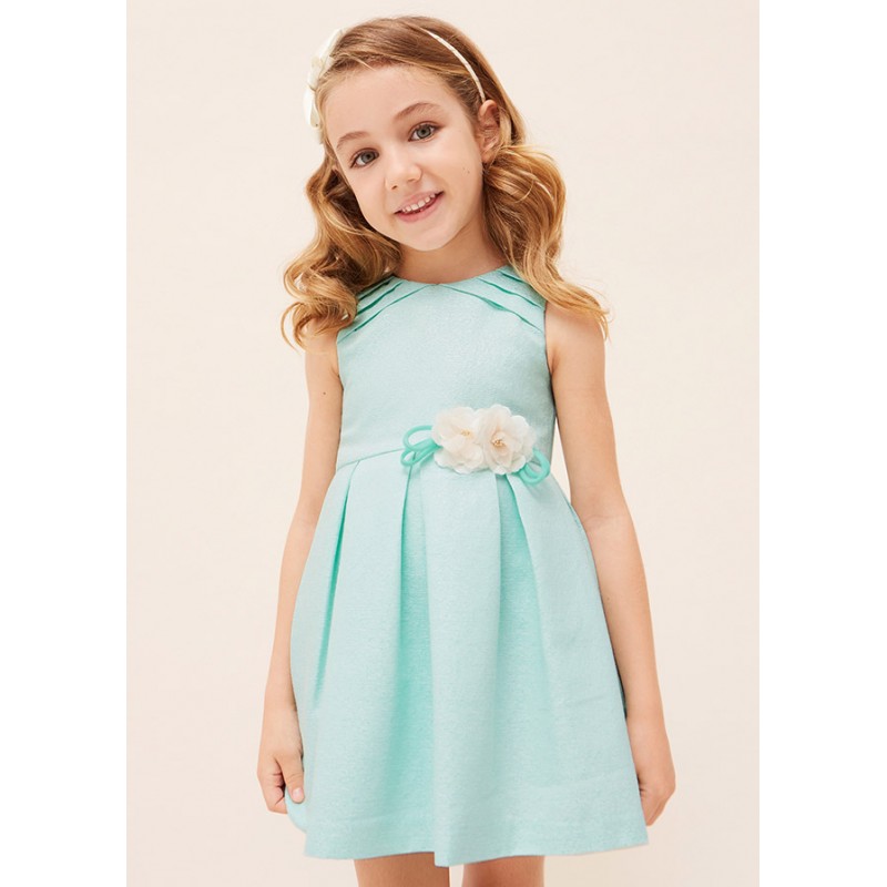 Robe avec appliques...