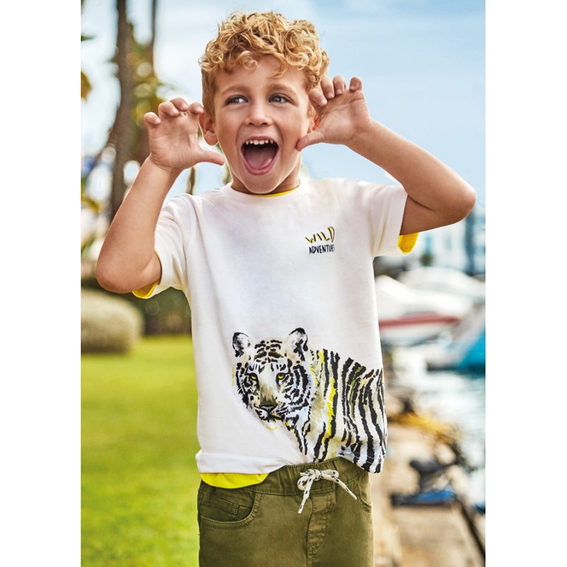 T-shirt avec motif imprimé...